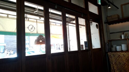 ノムカ＋cafe　店内風景2