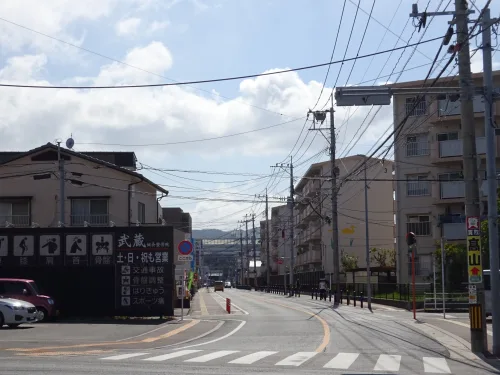 新室見交差点から右に入る道