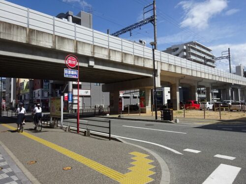 JR香椎駅方向へ