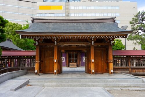 警固神社　神門