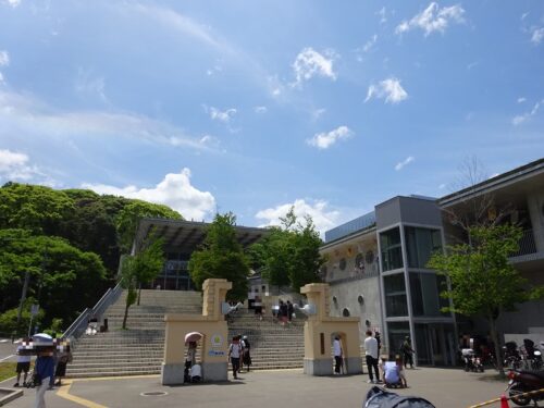 動物園入口