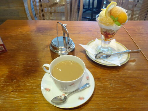 丸福珈琲 博多阪急店　カフェメニュー