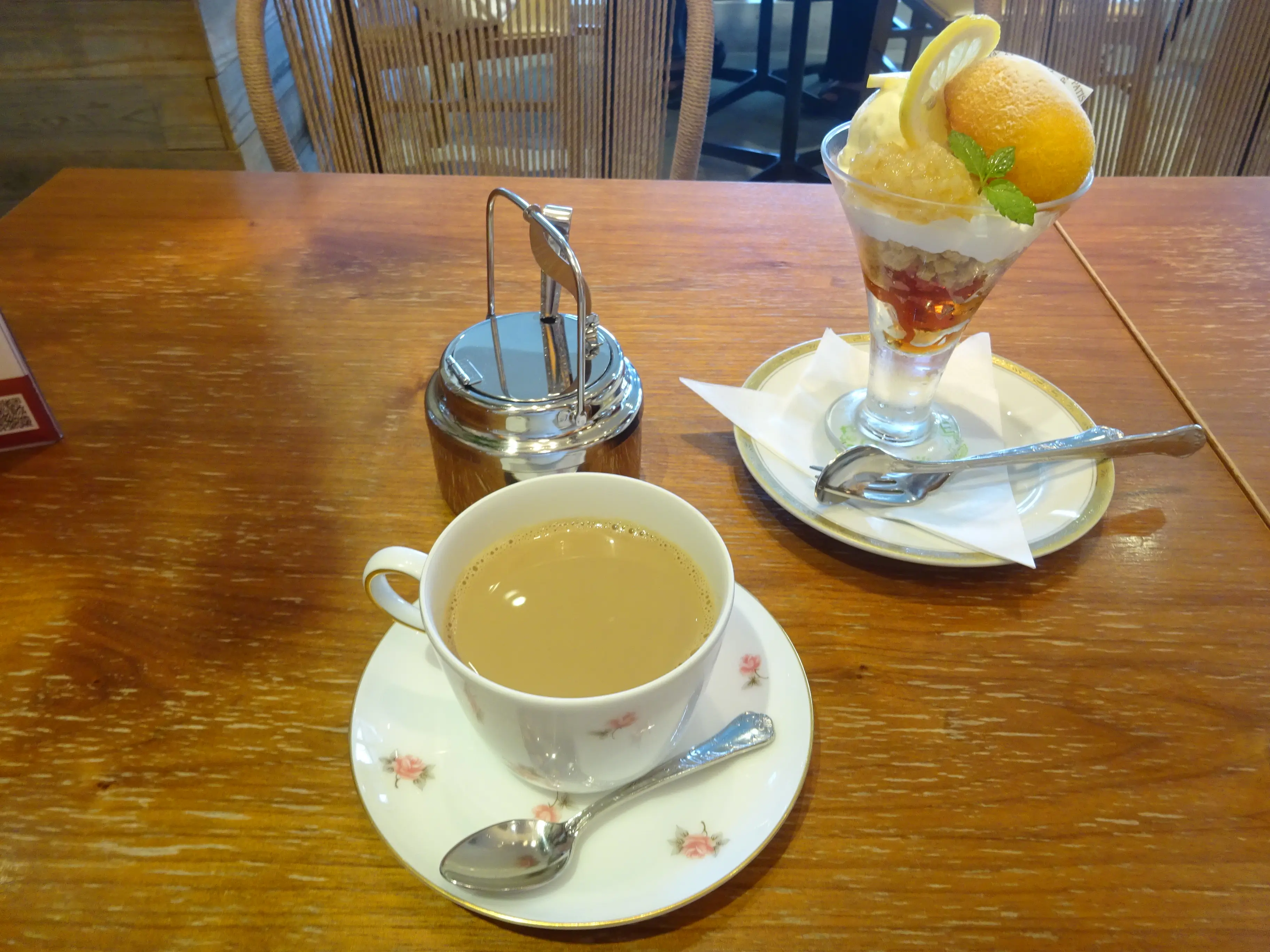 丸福珈琲 博多阪急店　カフェメニュー