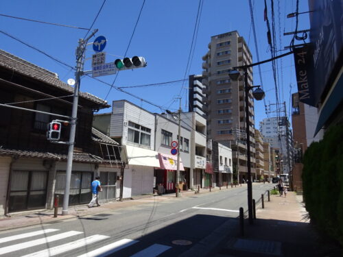 城南区役所北口