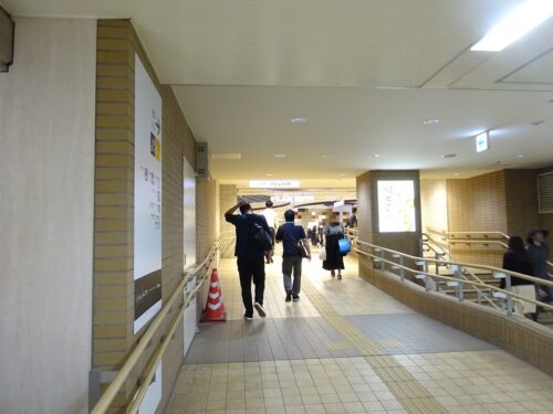 博多駅西14番出口