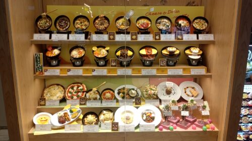 「チーズ＆ドリア.スイーツKITTE博多店」の人気のヒミツ